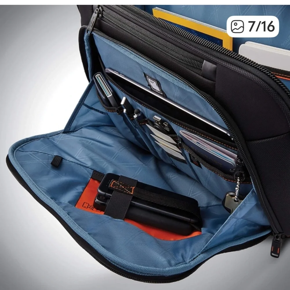 SAMSONITE PRO UPRIGHT MOBILE OFFICE. carry-on baggage